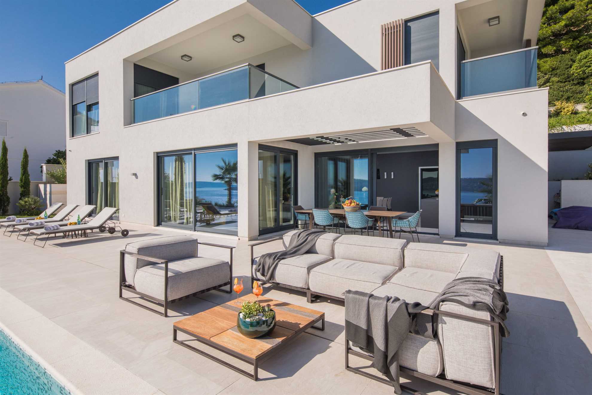 Ultraluxury Villa Elyzeum with Heated Pool